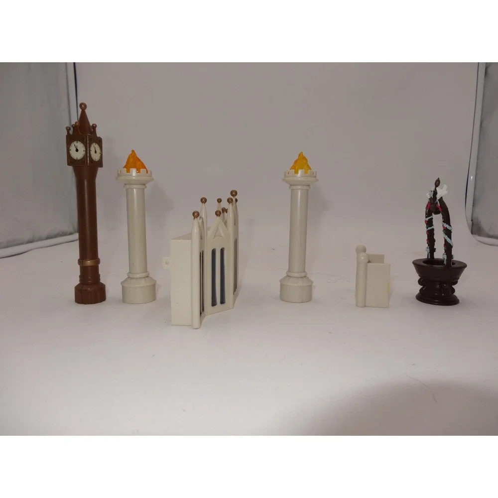 Walt Disney World Cinderella Castle Monorail Playset Accessories Replacement Par